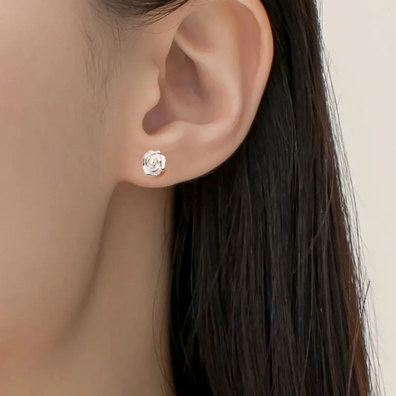 PIARA Stud Earrings Women's Silver-1