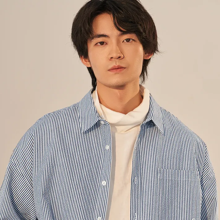 MOBI GARDEN Striped Long Sleeved Shirt Coat Top Unisex-4
