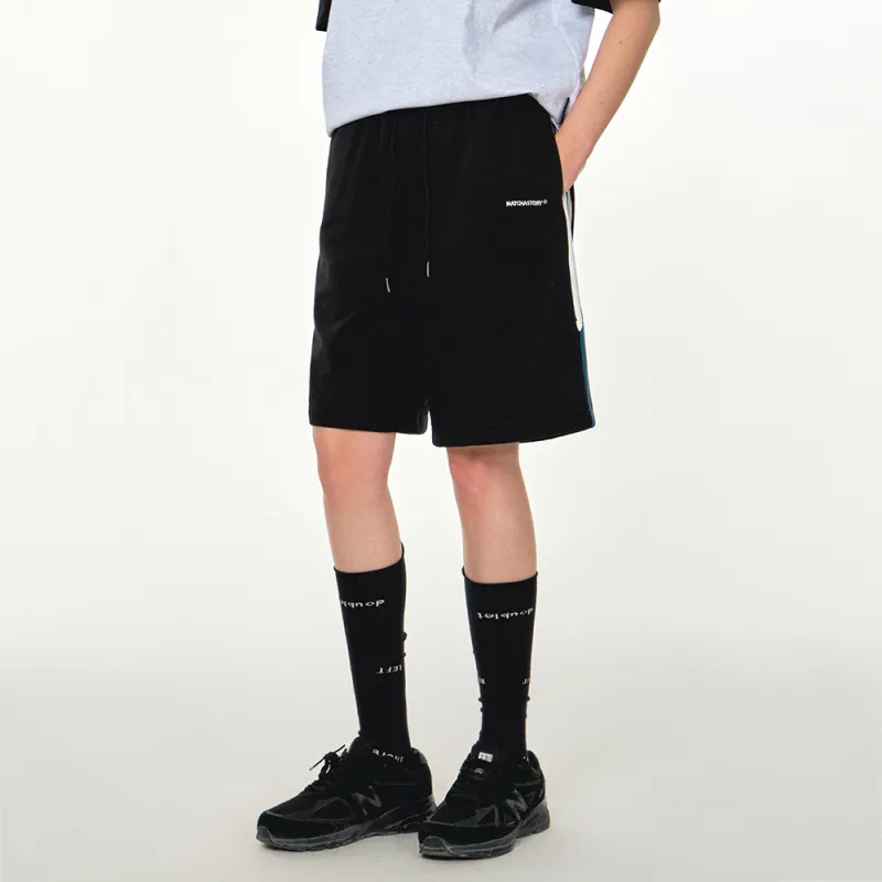 MATCHA STORY College Series Casual Shorts Unisex-3