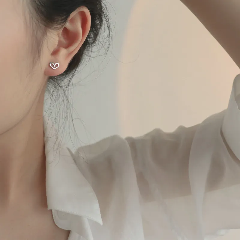 PIARA Stud Earrings Women's Silver-1