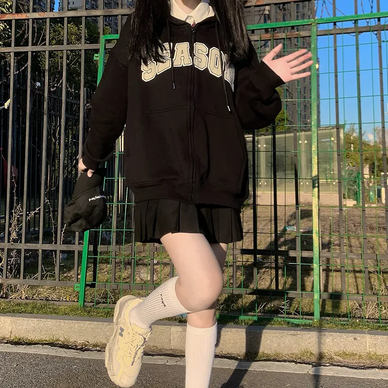 Tokyo Season Sweatshirt Women's-79