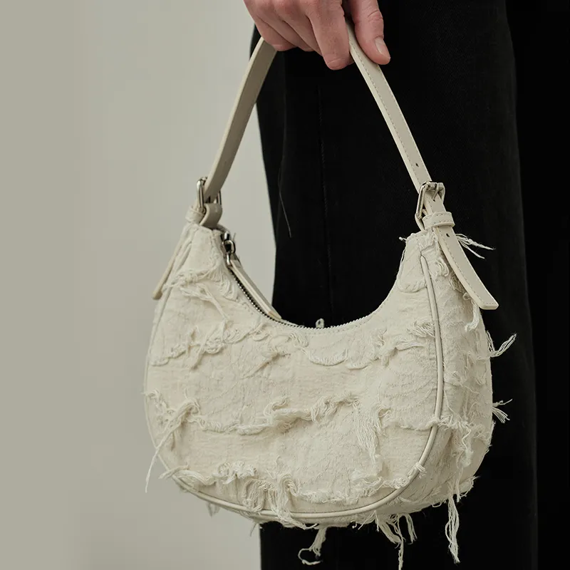 Simedin Canvas Shoulder Bag Women's Milkshake White/Classic Black-7