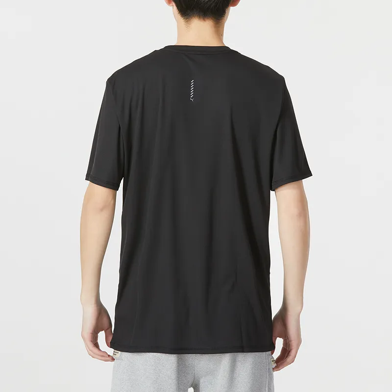 PUMA RUN FAVORITE T Shirt Men's Black-3