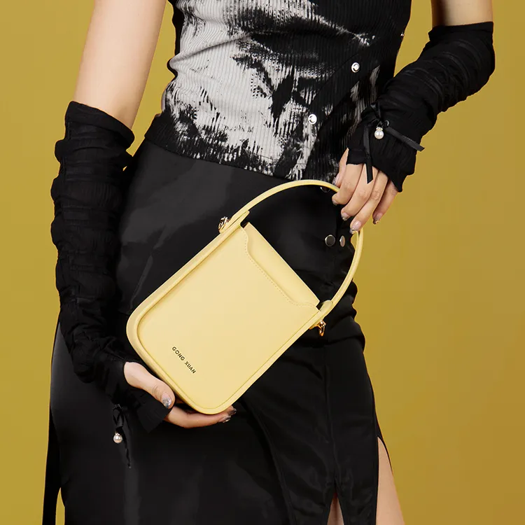 Gong Xuan Cow Leather Portable Crossbody Cell Phone Pouch Trumpets Women's Sunlight Yellow-7