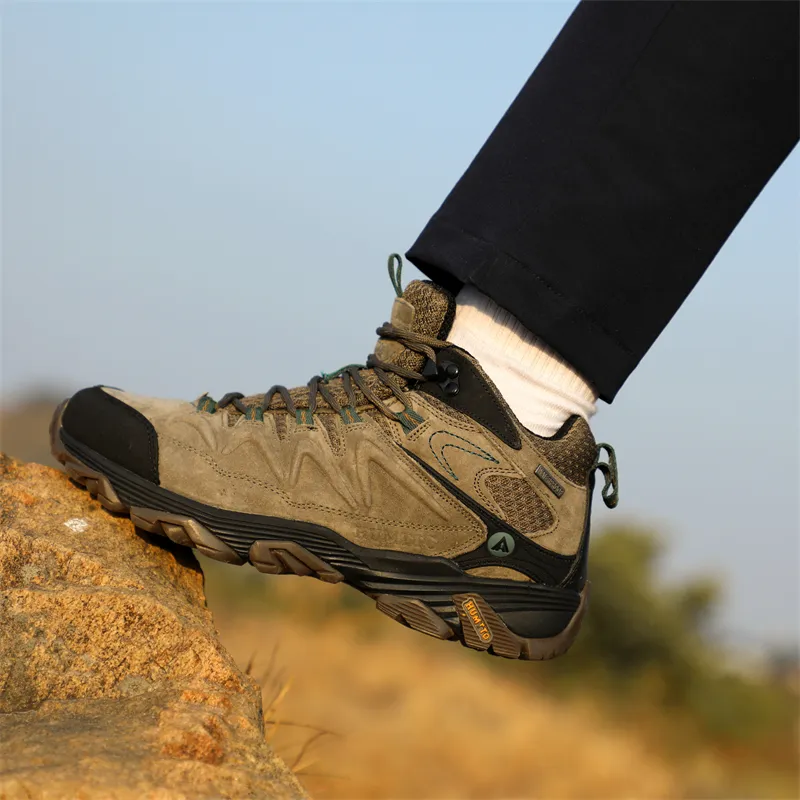 HUMTTO Cushioned Slip Resistant Abrasion Resistant Mid Top Outdoor Shoes Khaki-8