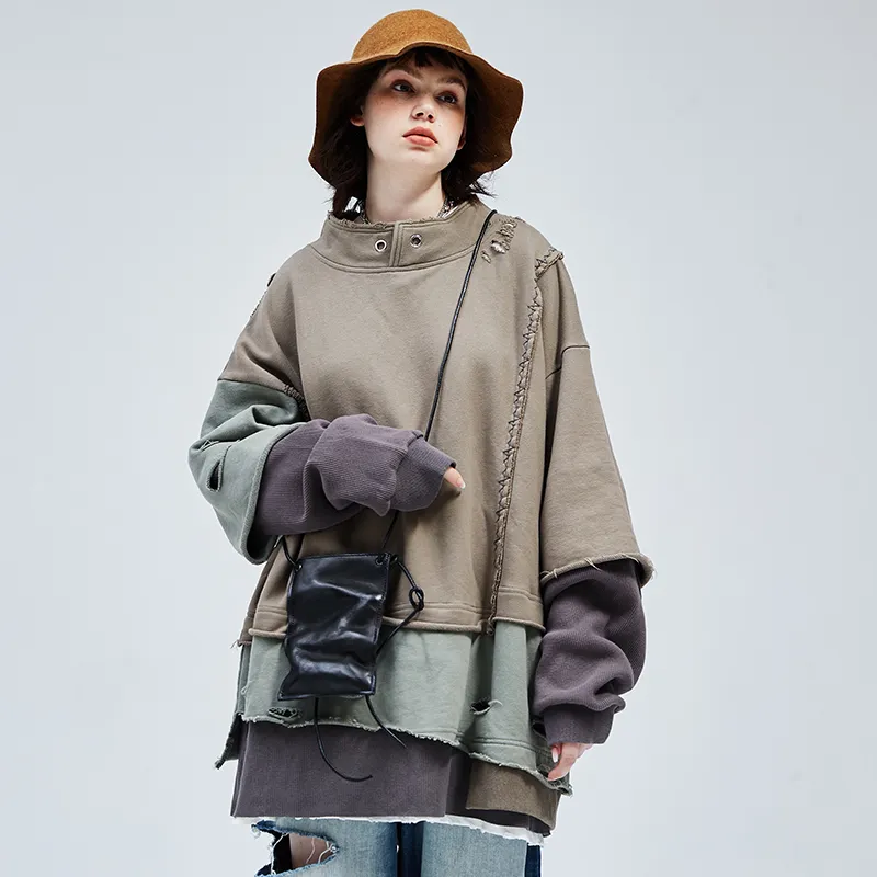 A SQUARE ROOT Sweatshirt Unisex Camel-2
