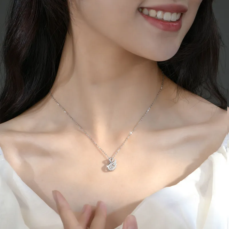 MOVER Necklaces Women's-1