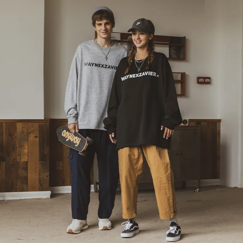 WAYNEXZAVIER Crew Neck Loose Fit Sweatshirt Unisex-3