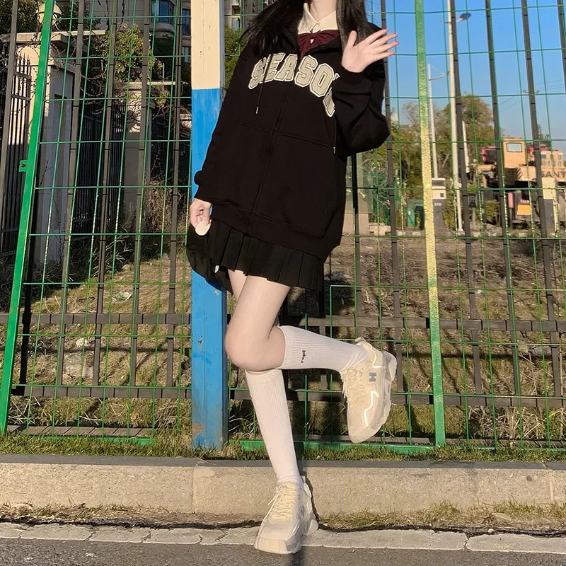 Tokyo Season Sweatshirt Women's-84