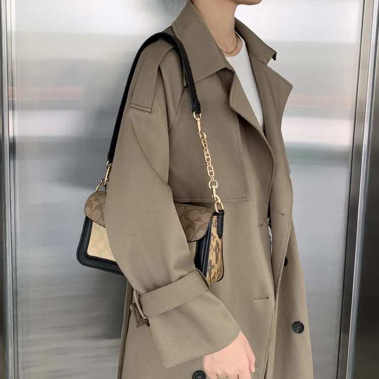 Lan Bao Fan Alloy Bag Strap Women's Gold Tone-3