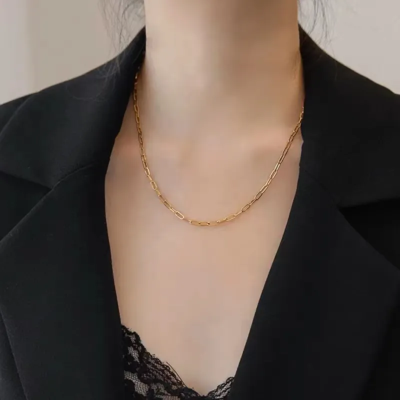PIARA Necklaces Women's Gold-1