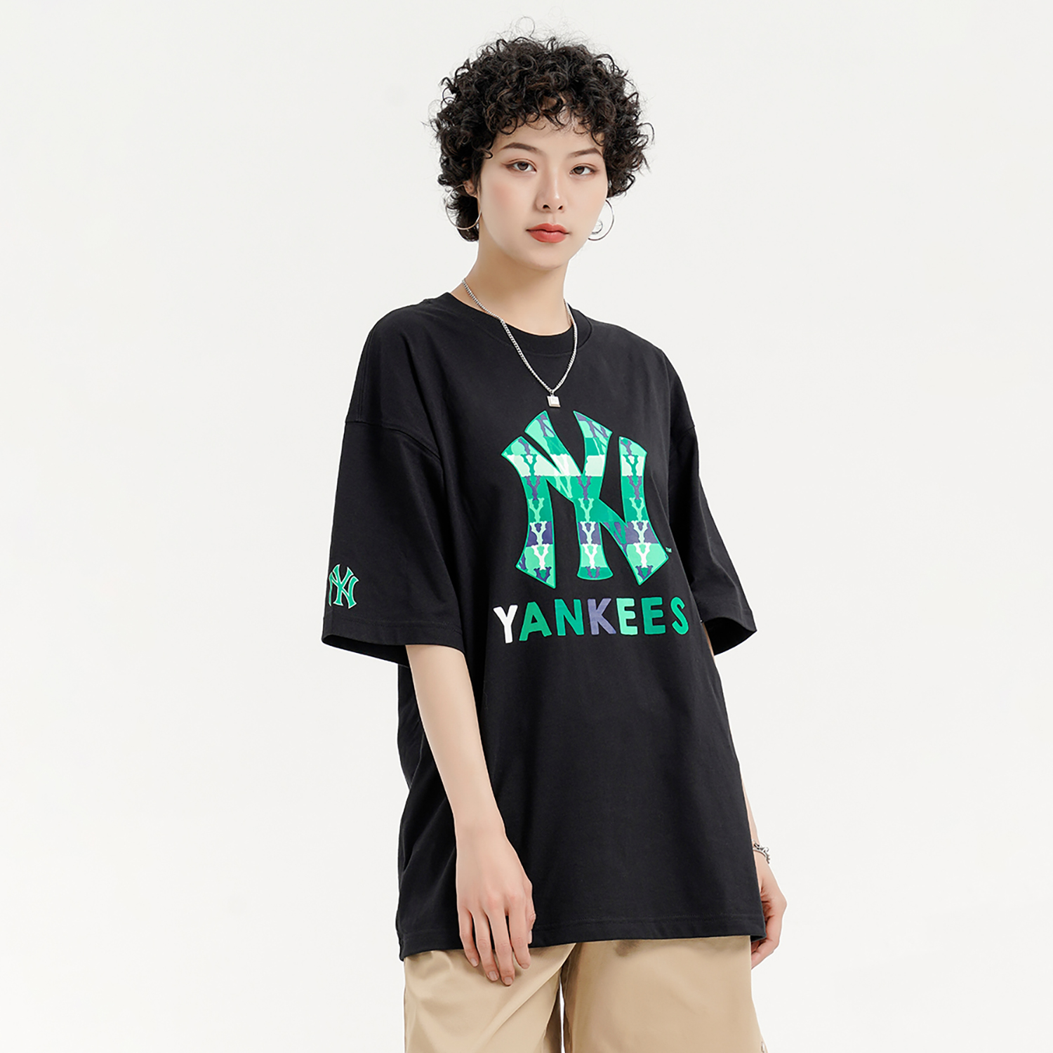 【新品未使用】MLB　スウェット  NY Yankees　総柄　黒　XL MLB New York Yankees Sweaters Unisex Black M - POIZON