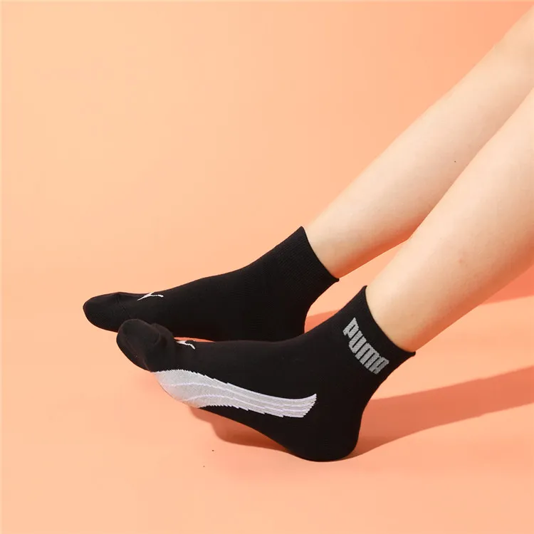 PUMA Unisex Socks-2