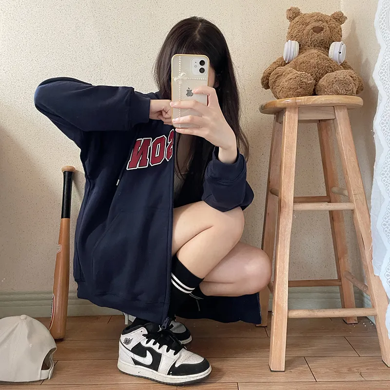 Tokyo Season Sweatshirt Women's-97
