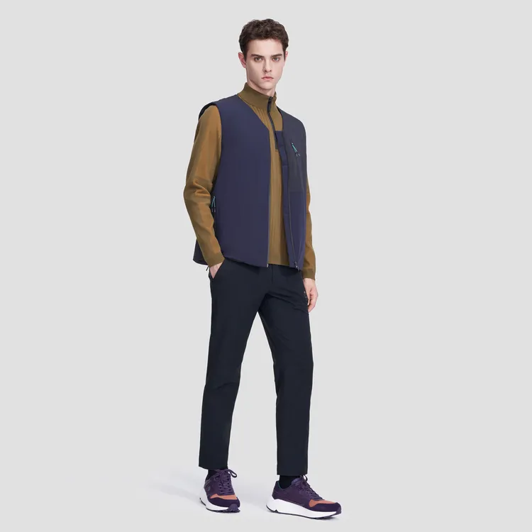 Paul Smith X DESCENTE X Paul Smith Collection Vests Unisex-9