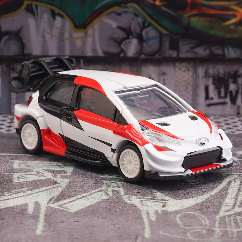 TAKARA TOMY Assembled Models-1