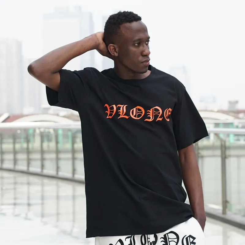VLONE Gothic Alphabet Series T Shirts Unisex Black-4