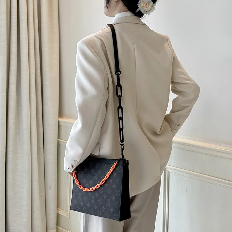 Luxury Care Artisan Workshop Bag Accessories-4