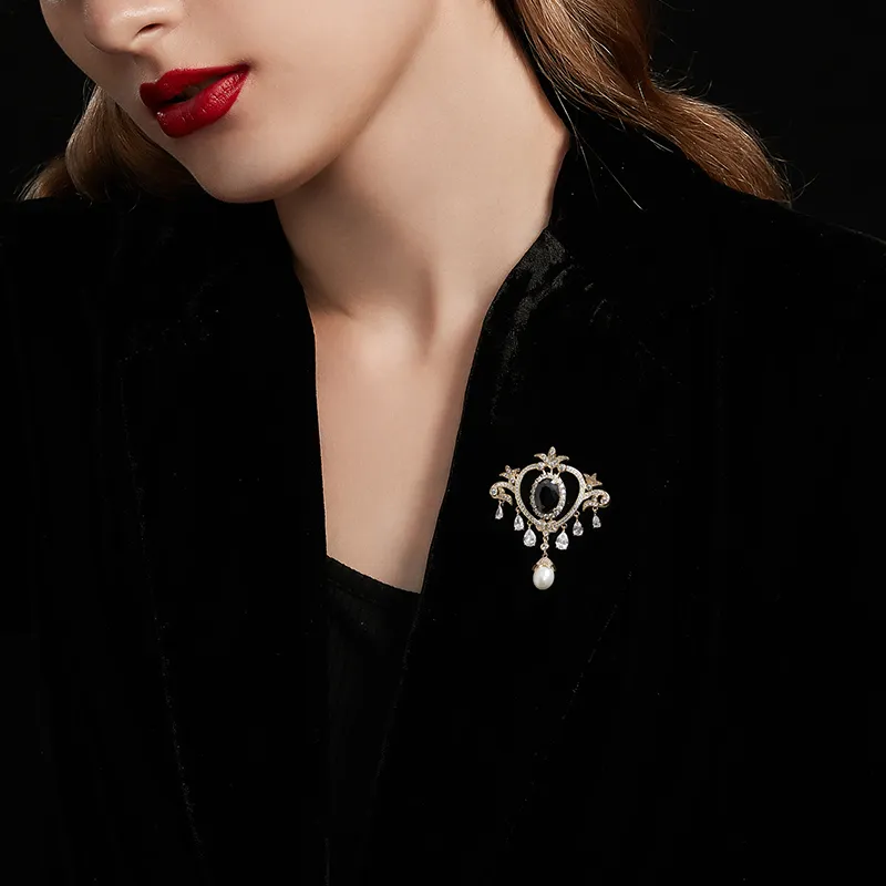 HMZ Brooches Women's Gold-1