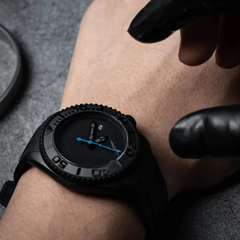 VENCREW Fish Thunder [Klein Blue] Automatic Mechanical Movement Watch Unisex Black Dial-1