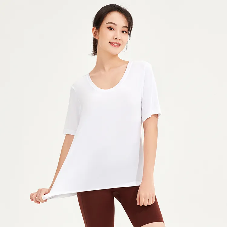 MOLY VIVI T-Shirts Women's-4