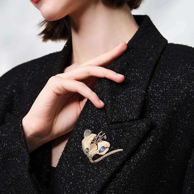 Eternelle Brooches Women's Brilliant Gold-1