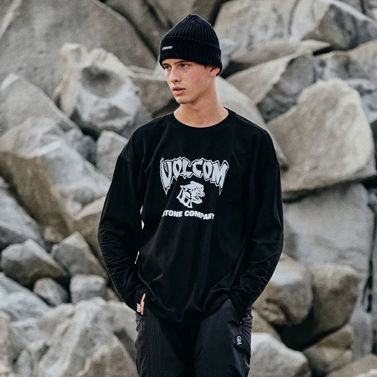 VOLCOM T-Shirts Unisex-4