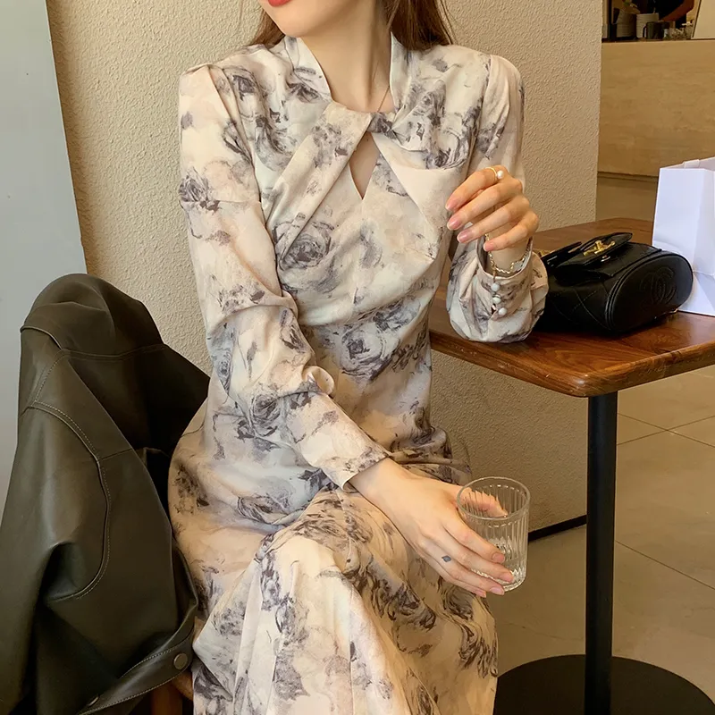 YUMOMO STAR Long Sleeved Dresses Women's Ink Wash Floral-2