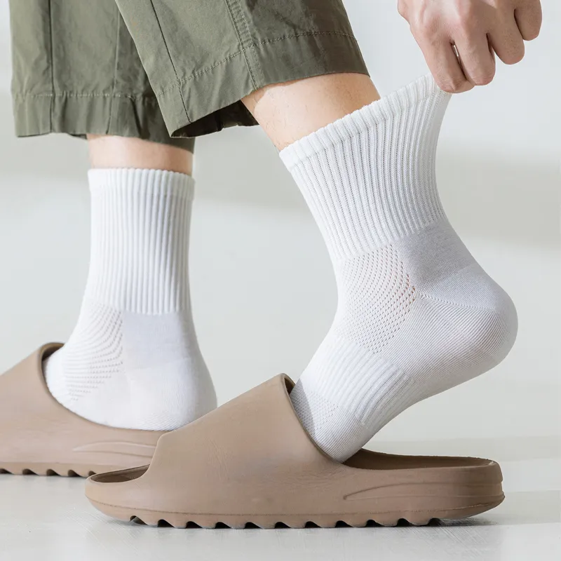 SHIWAJI Men Mid Calf Socks-1