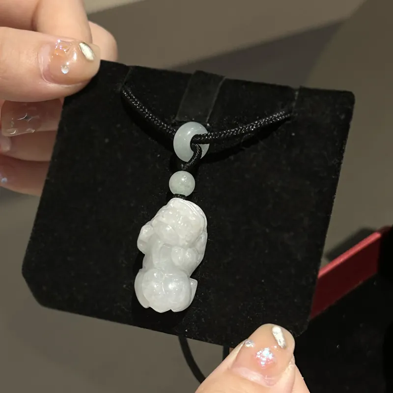 MOONS FAME Bean Type Jadeite Necklaces Unisex-4