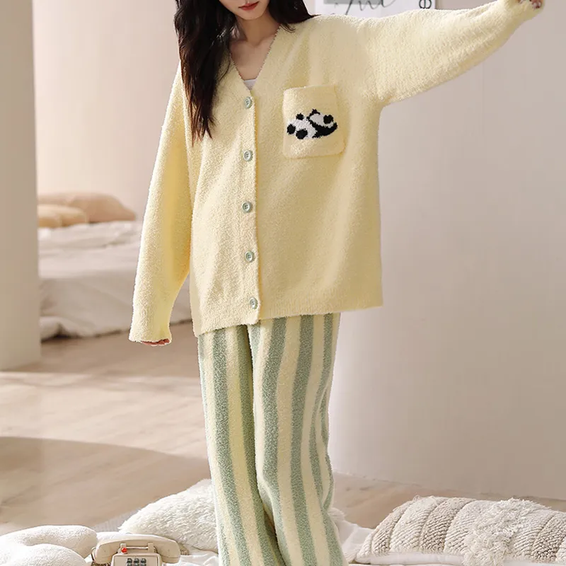 Xiang Ning Pai Women's Pajama Sets-3