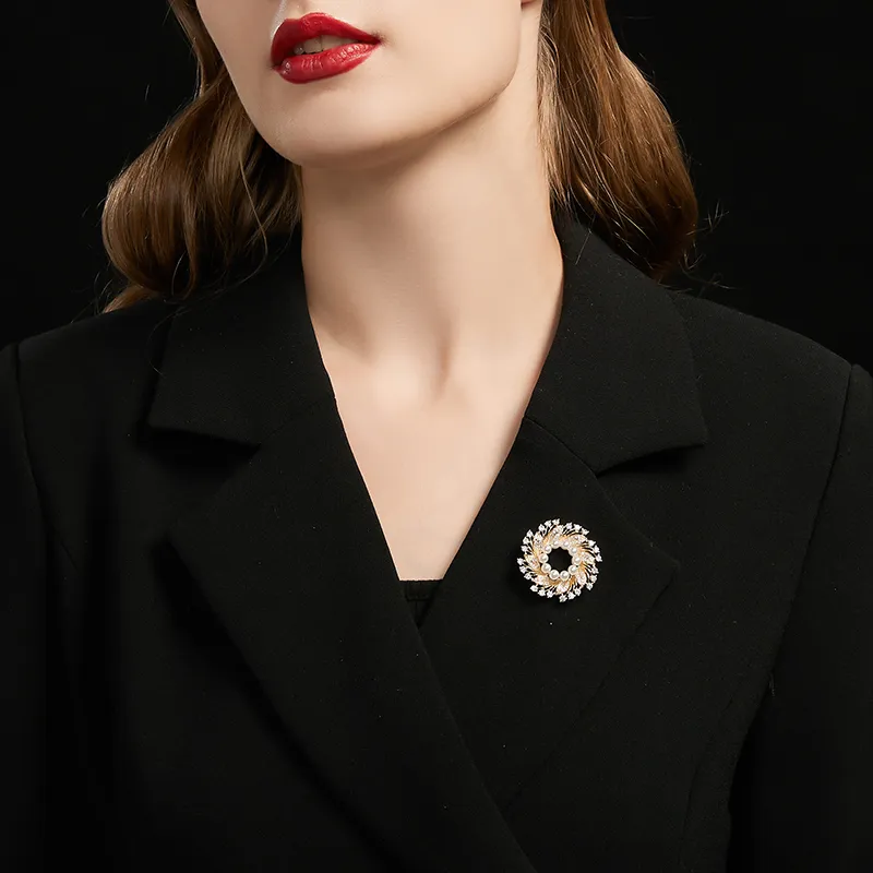 HMZ Brooches Women's Gold-1