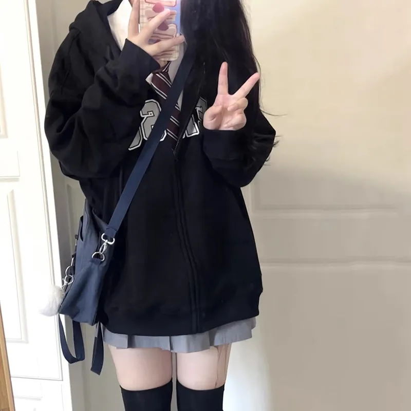 Tokyo Season Sweatshirt Women's-87