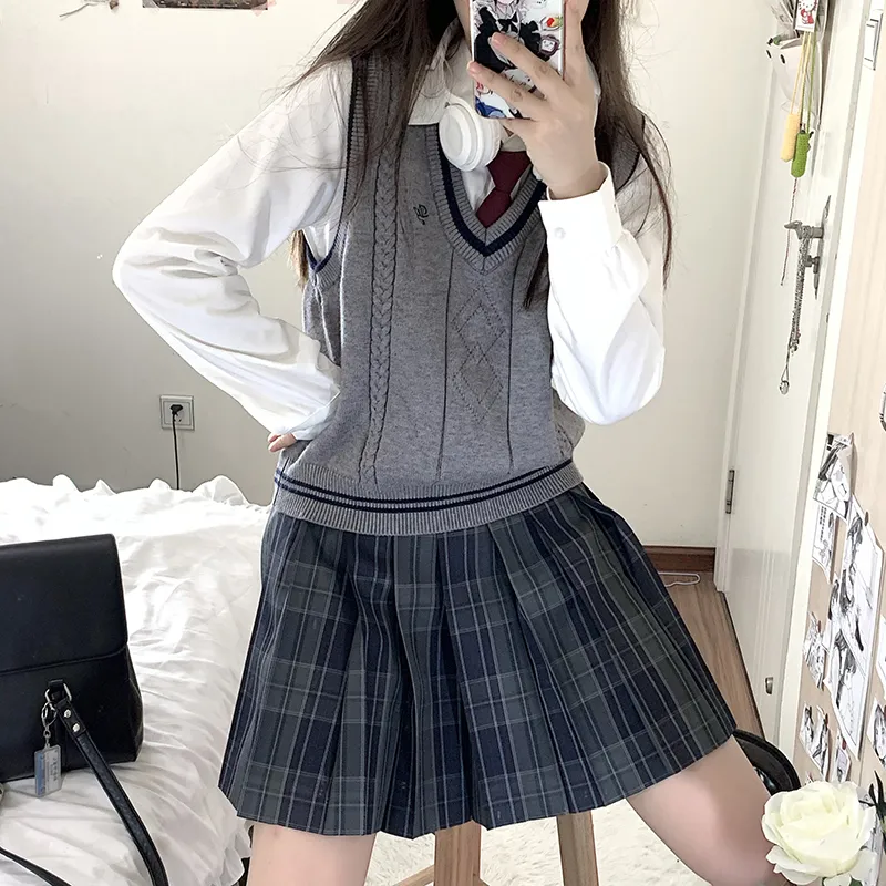 Tokyo Season Casual Short Skirts Women's Carbon Fiber Estate Plaid Skirt-32