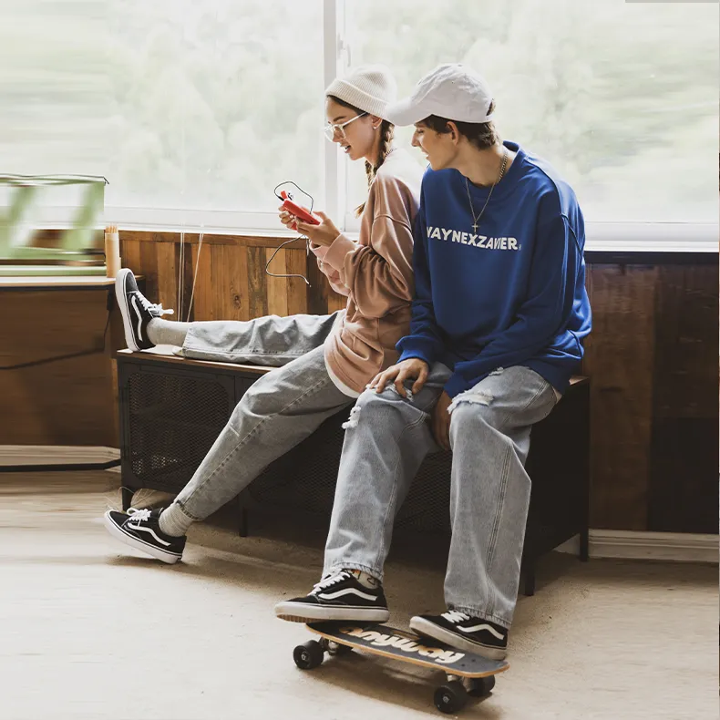 WAYNEXZAVIER Crew Neck Loose Fit Sweatshirt Unisex-34
