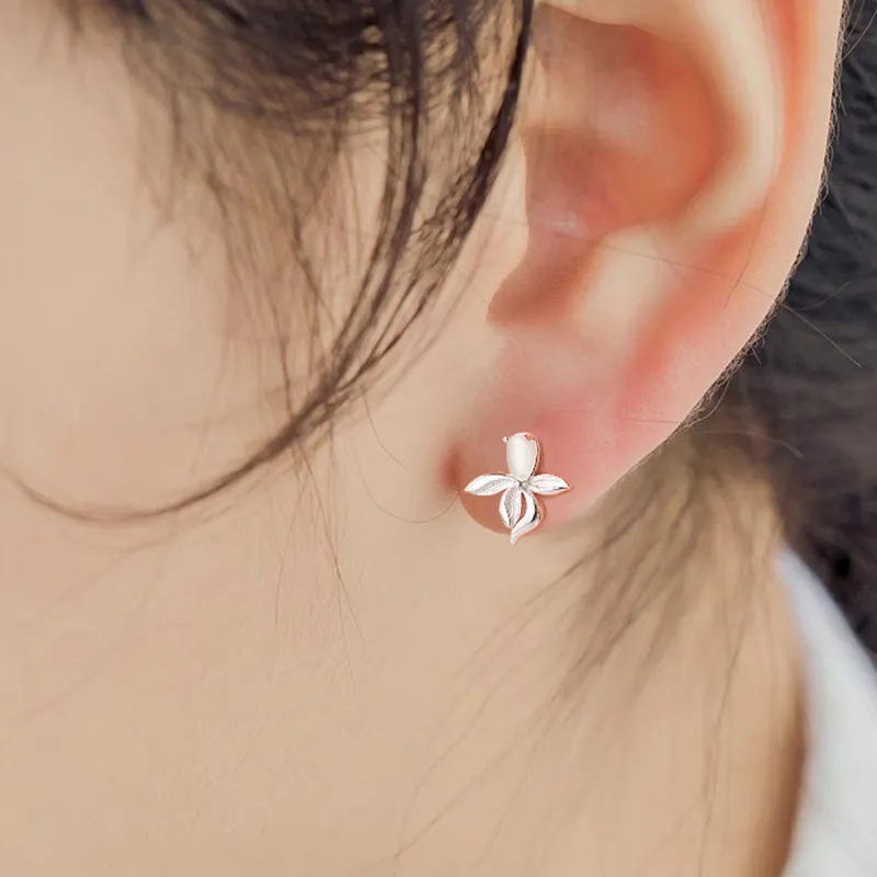 PIARA Stud Earrings Women's Silver-1