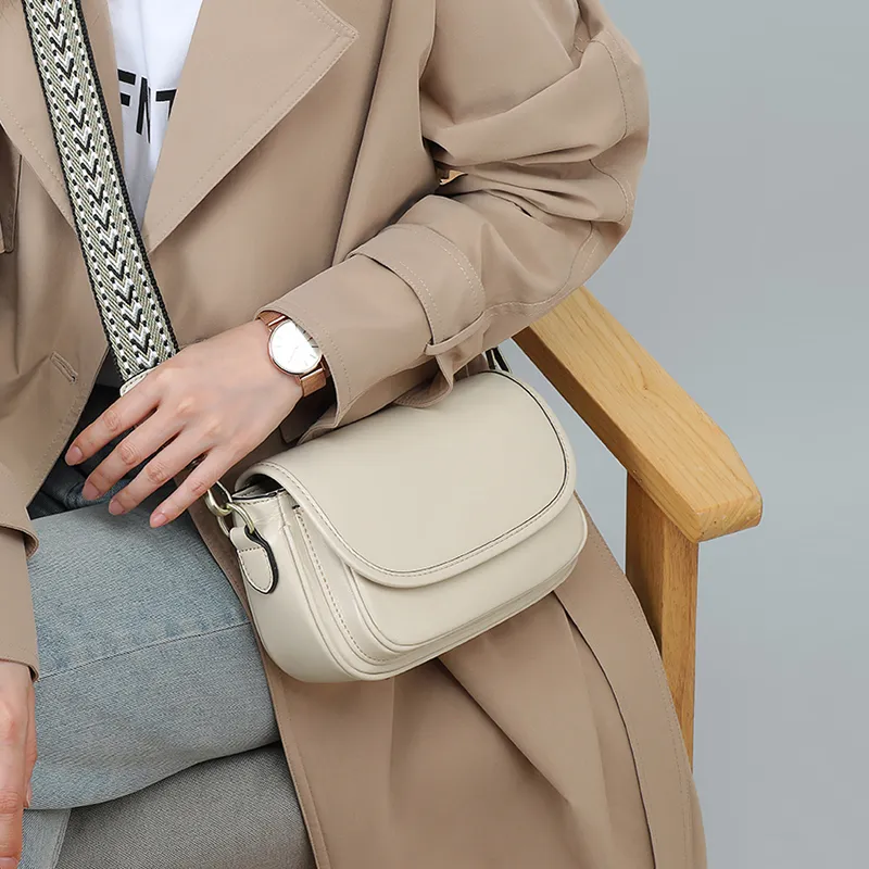VINEY Cow Leather Bonded Synthetic Leather Small Square Bag Shoulder Bag Small Size Women's Dark Brown-8