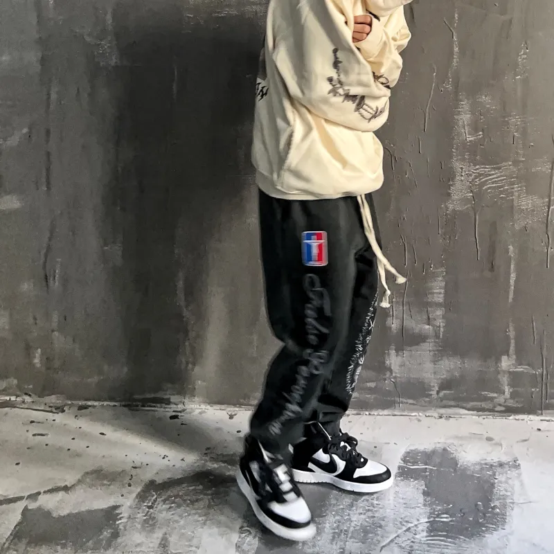 False Perception Sweatpants Unisex Washed Black-3