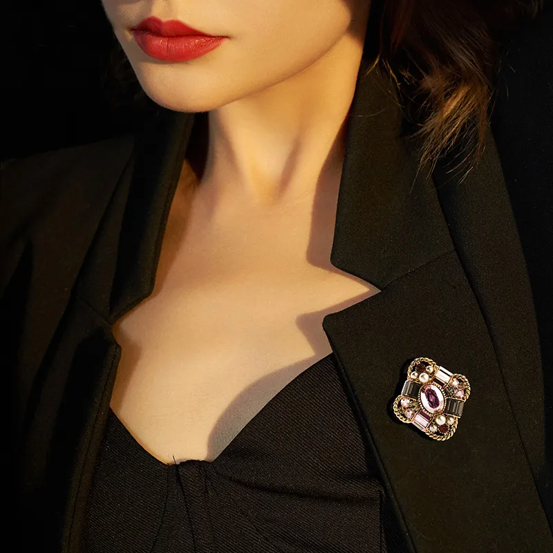 Eternelle Brooches Women's-2