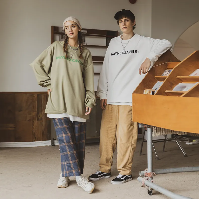 WAYNEXZAVIER Crew Neck Loose Fit Sweatshirt Unisex-16