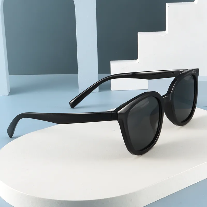 MUZU TR/Memory Plastic Square Sunglasses Unisex-1