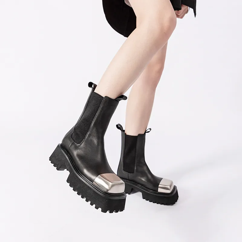 STOOSHE Chelsea Boots Women's Black-7