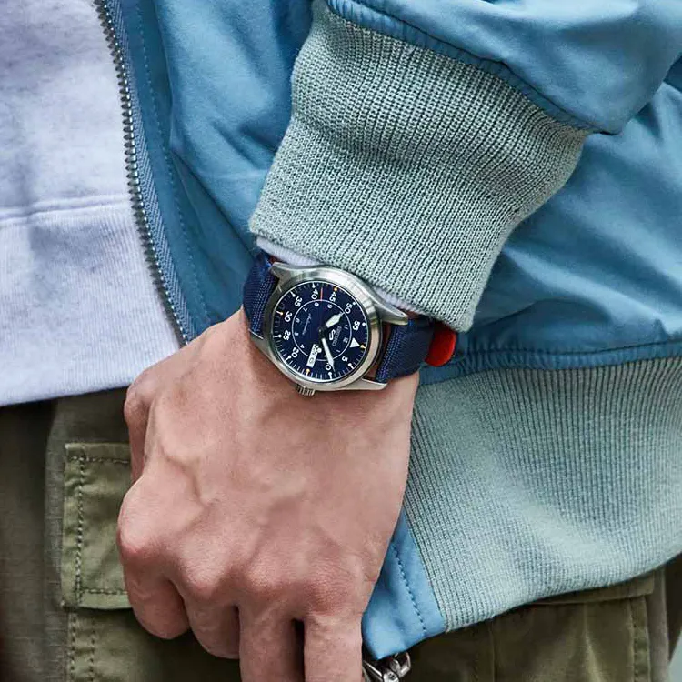 SEIKO 5 Sport SRPH31K1-1
