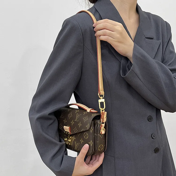 Ingenuity Handmade Vegetable Tanned Leather Messenger Bag With Shoulder Strap Women's Brown-3