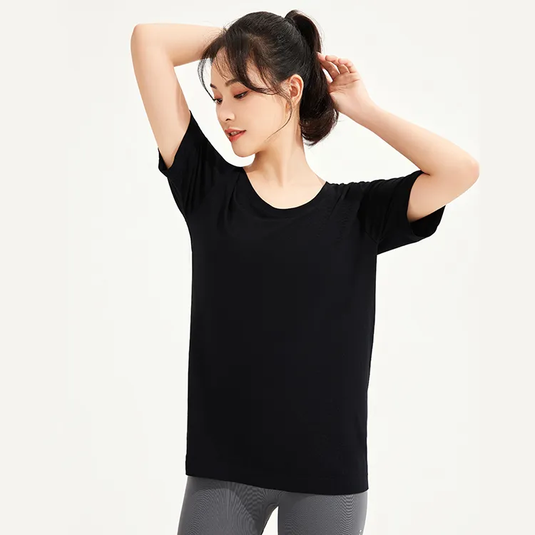 MOLY VIVI T-Shirts Women's-1