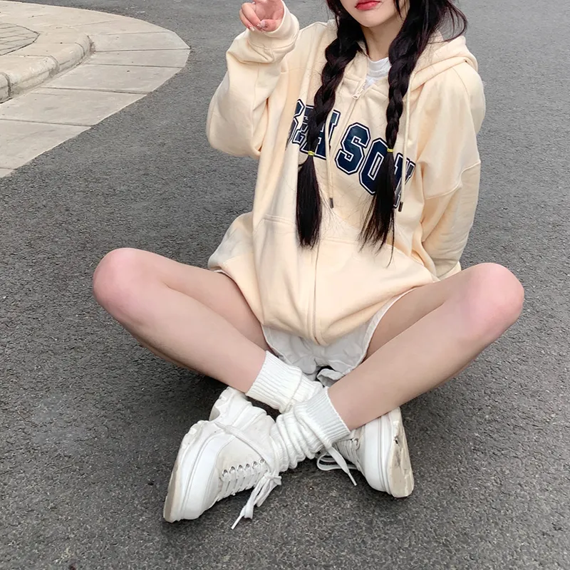Tokyo Season Sweatshirt Women's-59