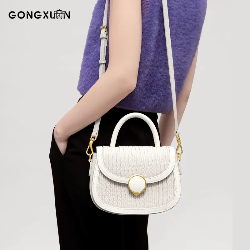 Gong Xuan Handbags Cloud Top Milkshake-7