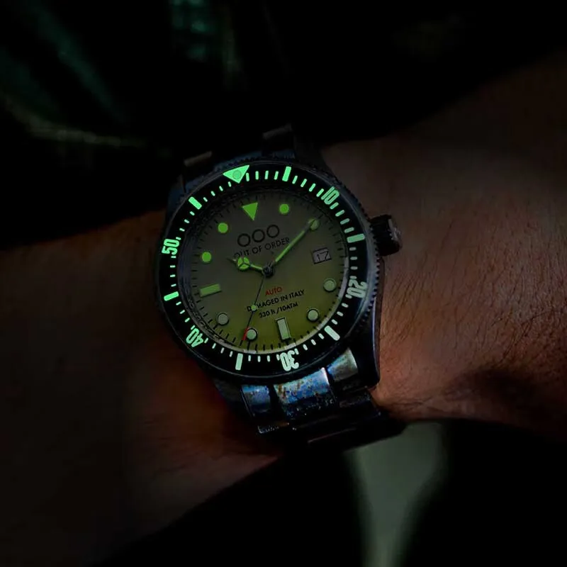 OUT OF ORDER Men Watch-4