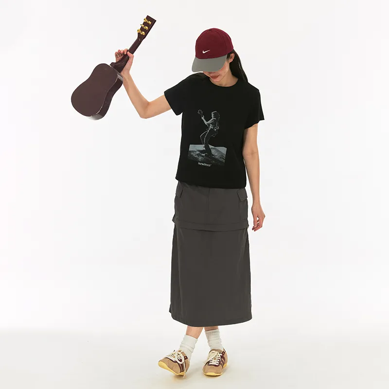 NewJnxs T Shirts Women's Black-2