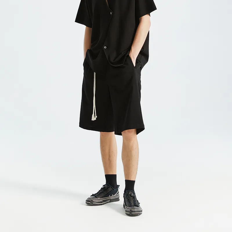 Organic Emotion Cargo Shorts Unisex Black-3